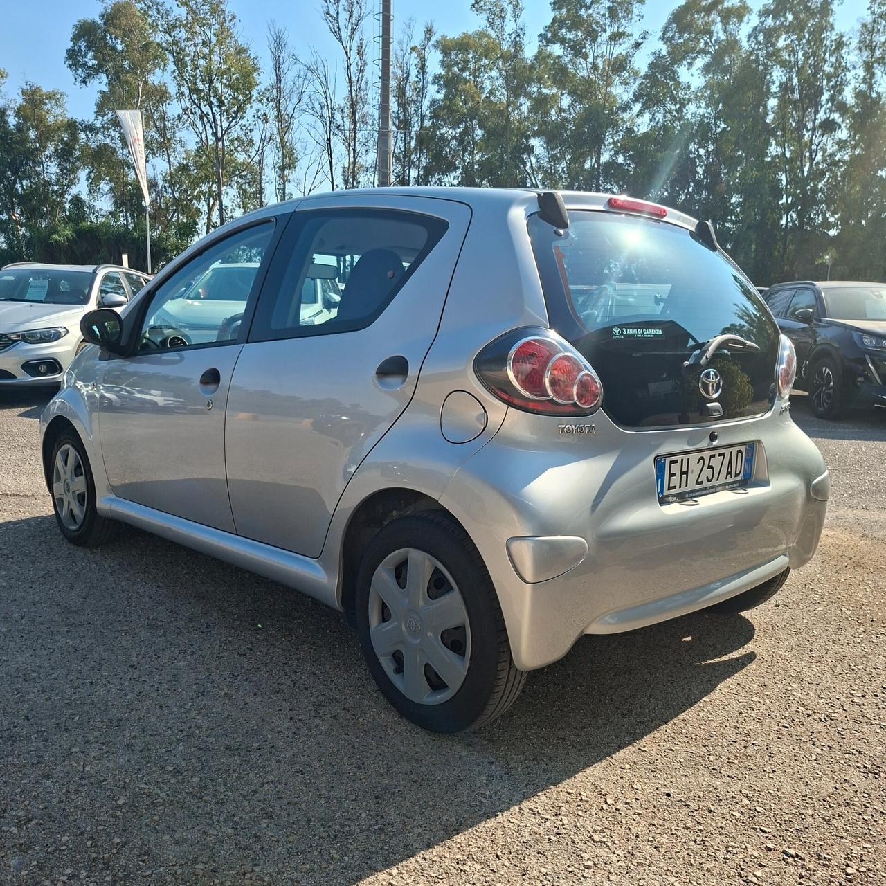 Toyota Aygo 1.0 Bz 68cv 5P Sol
