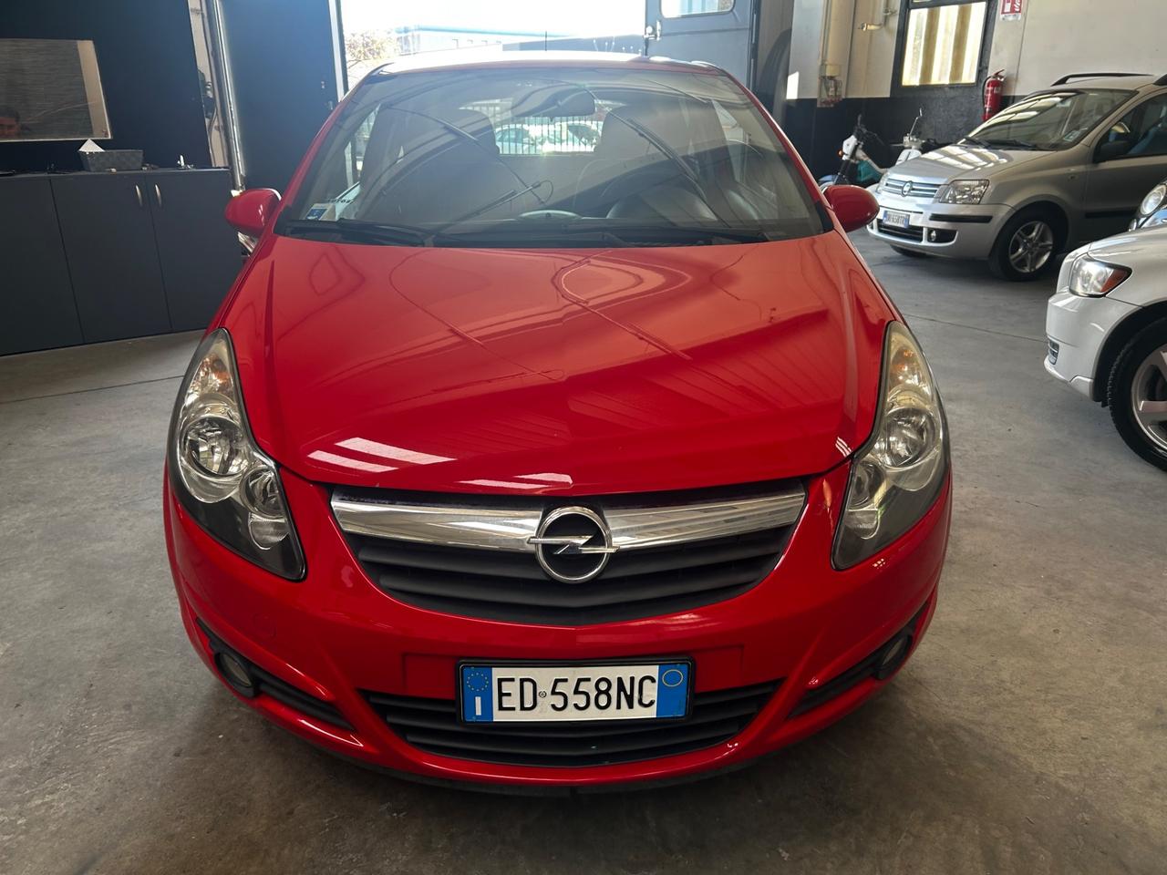 Opel Corsa 1200 GPL 2030 neopatentati