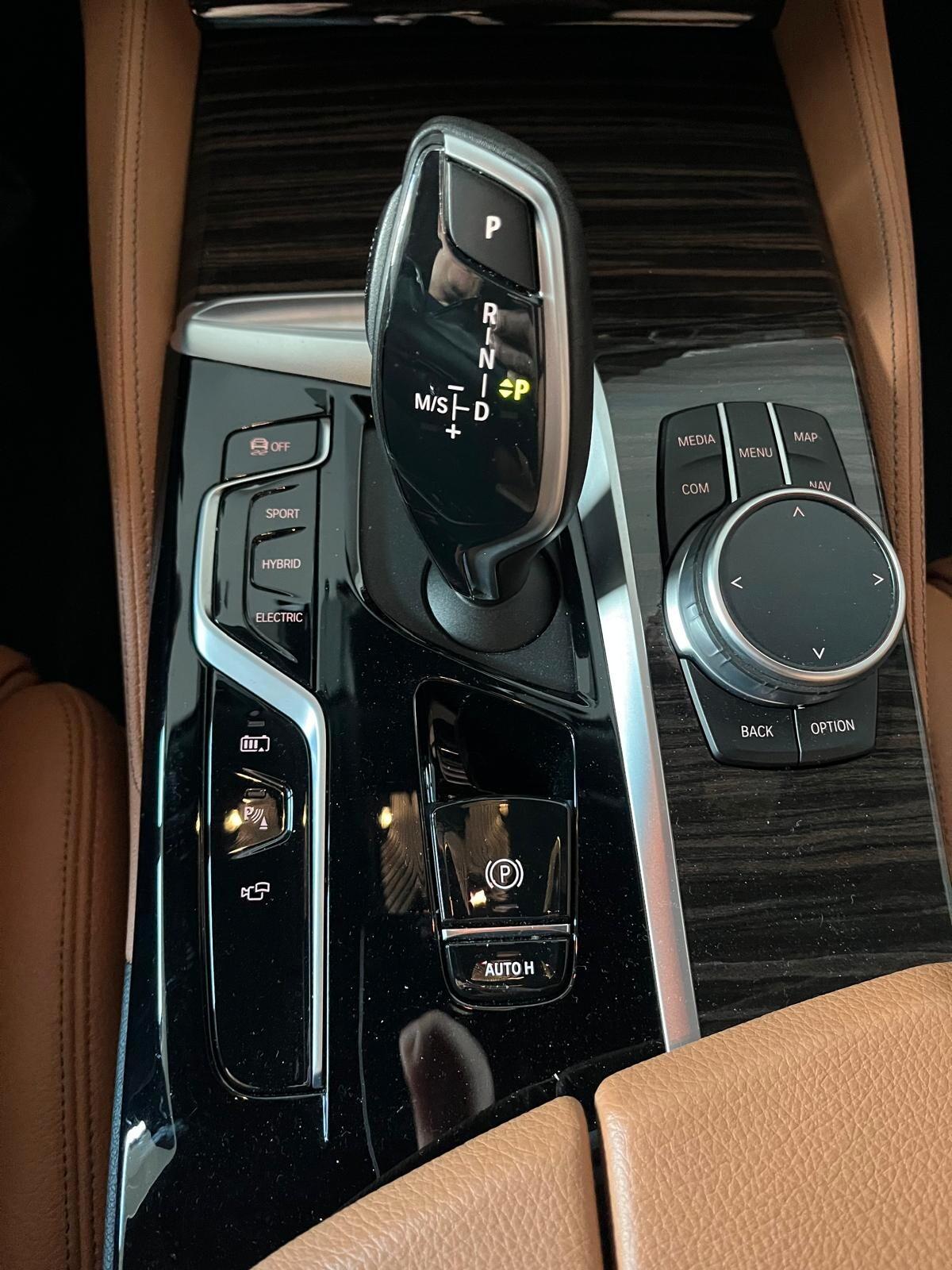 Bmw 530 530e xDrive Touring Luxury