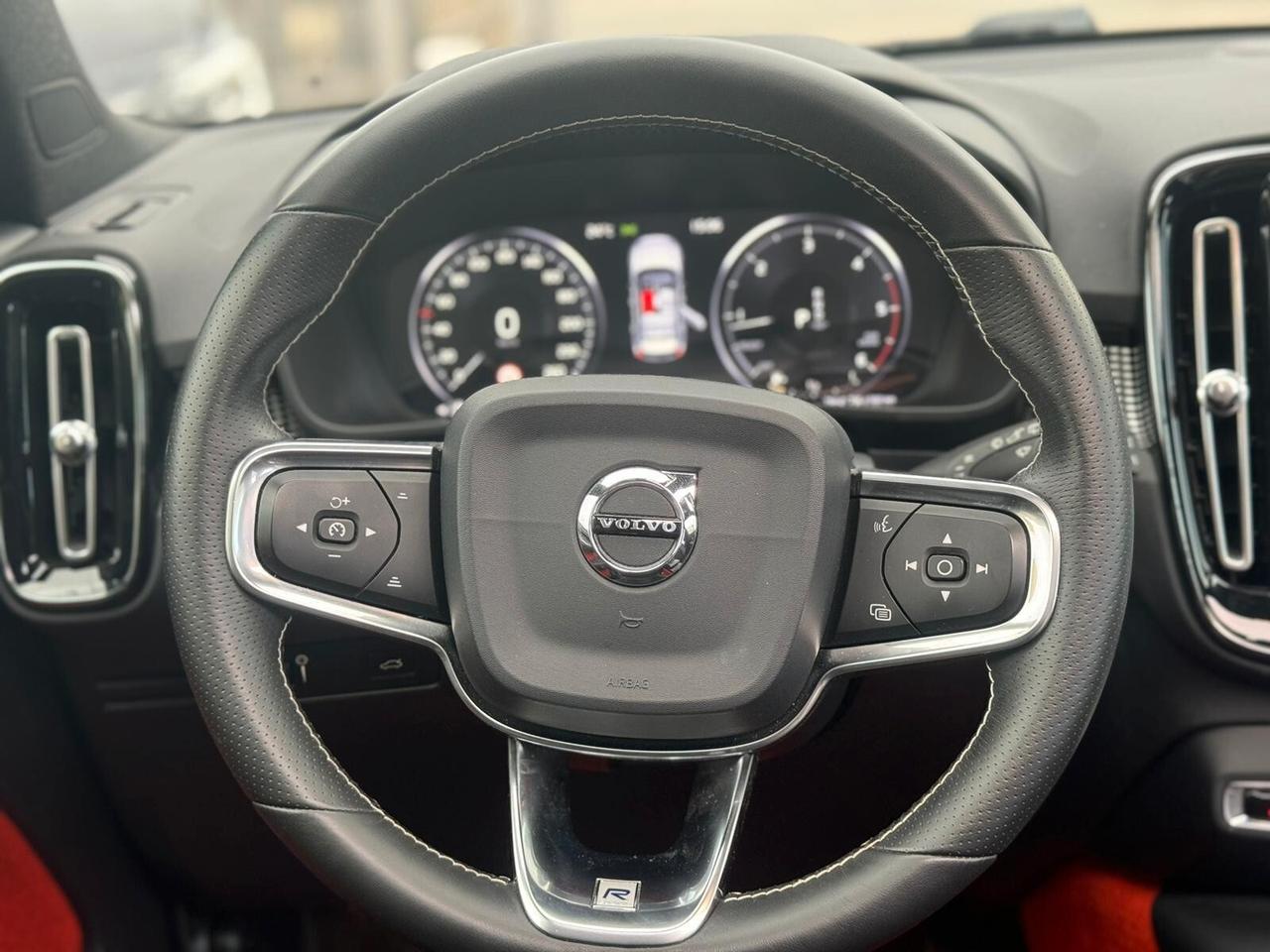 Volvo XC40 D4 AWD Geartronic R-design 190CV
