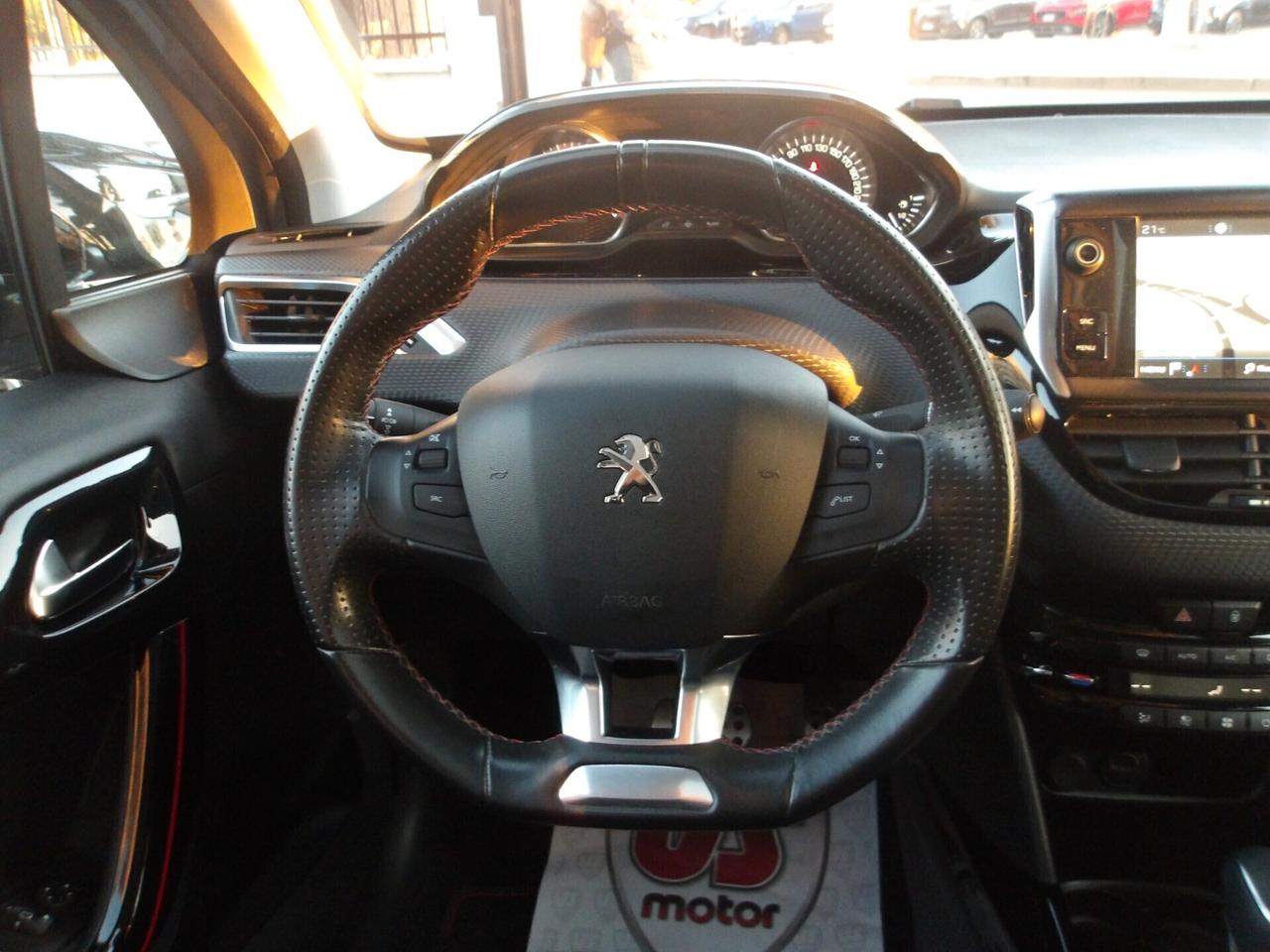 PEUGEOT 2008 1.2 BENZ-GT LINE-AUTO-NAVI
