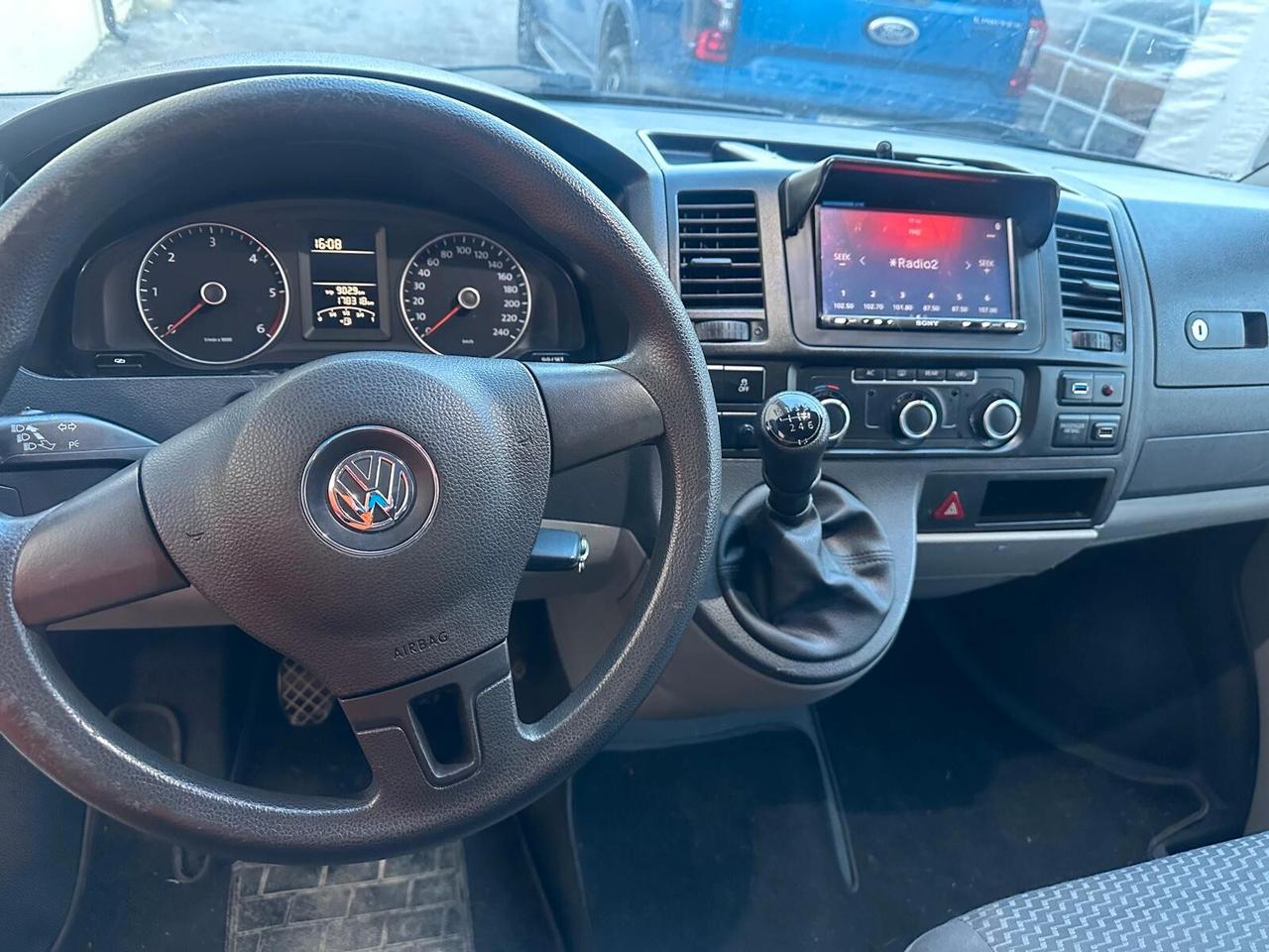 Volkswagen Multivan 2.0 TDI 140CV 9 Posti - Permute