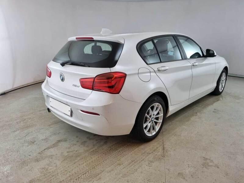 Bmw 116 116d 5p. Advantage