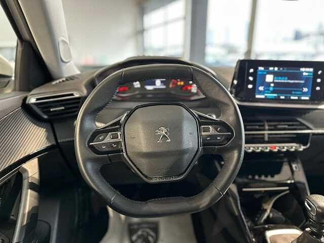Peugeot 2008 PureTech 130 S&S Allure Pack