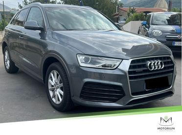 Audi Q3 2.0 TDI 150 CV Business