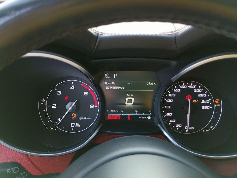 Alfa Romeo Stelvio Stelvio 2.2 Turbodiesel 210 CV AT8 Q4 Executive