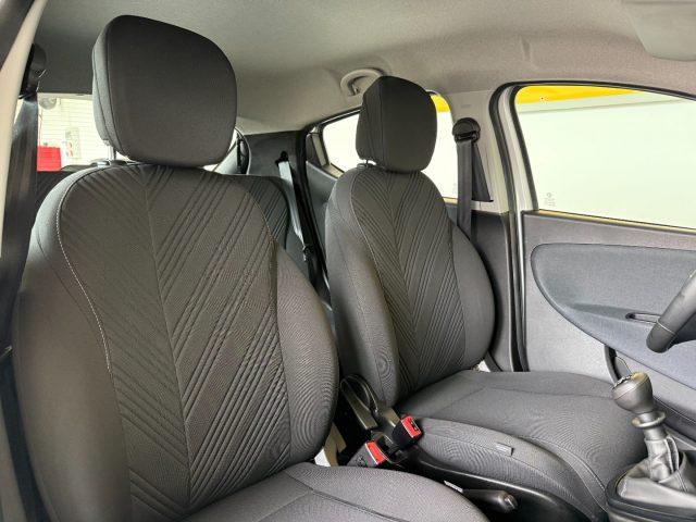 LANCIA Ypsilon 1.0 Hybrid Gold NEOPATENTATI / PREZZO REALE
