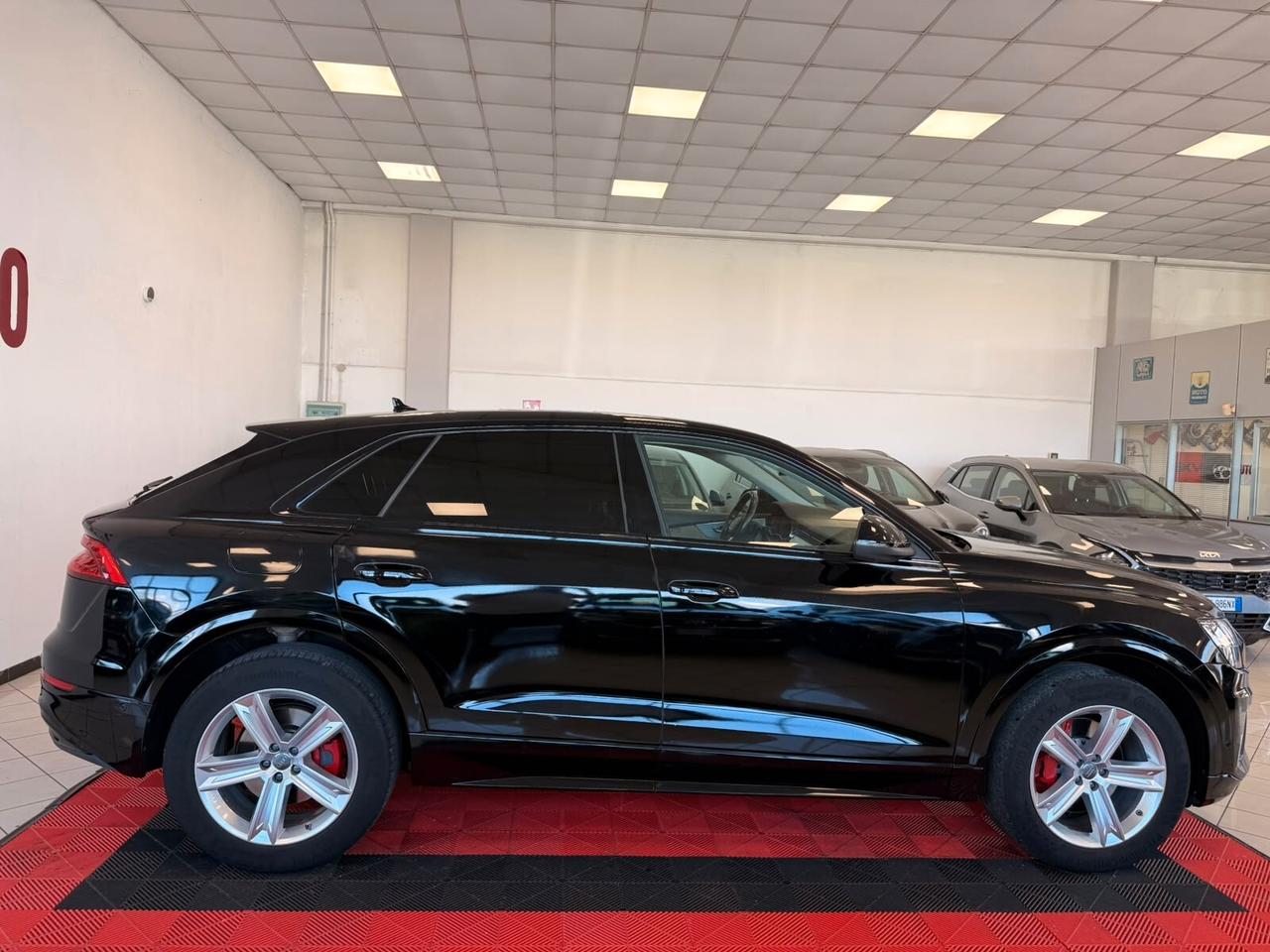 Audi Q8 50 TDI 286 CV quattro tiptronic