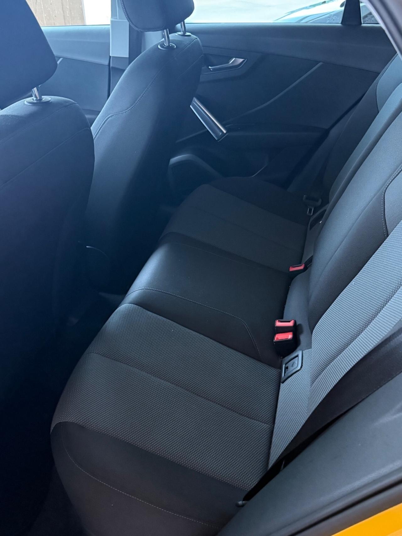 Solo da QUALITYCARS PESCARA Audi Q2 1.6 TDI Sport TRIBUTO LAMBORGHINI