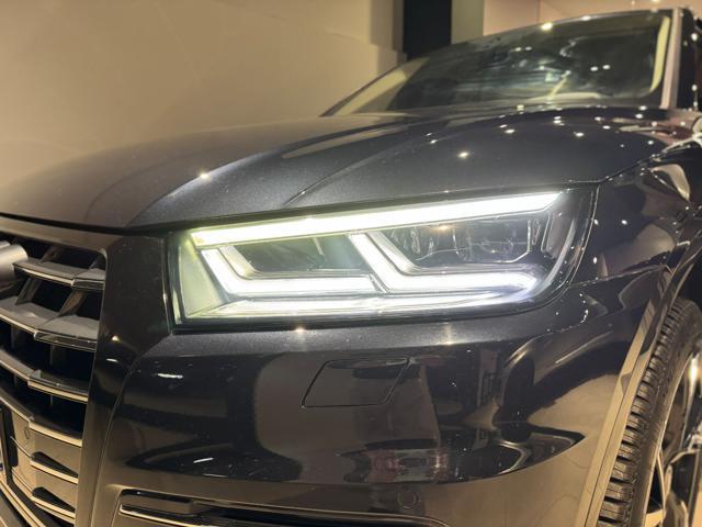 AUDI Q5 40 TDI quattro S-Tronic Sport