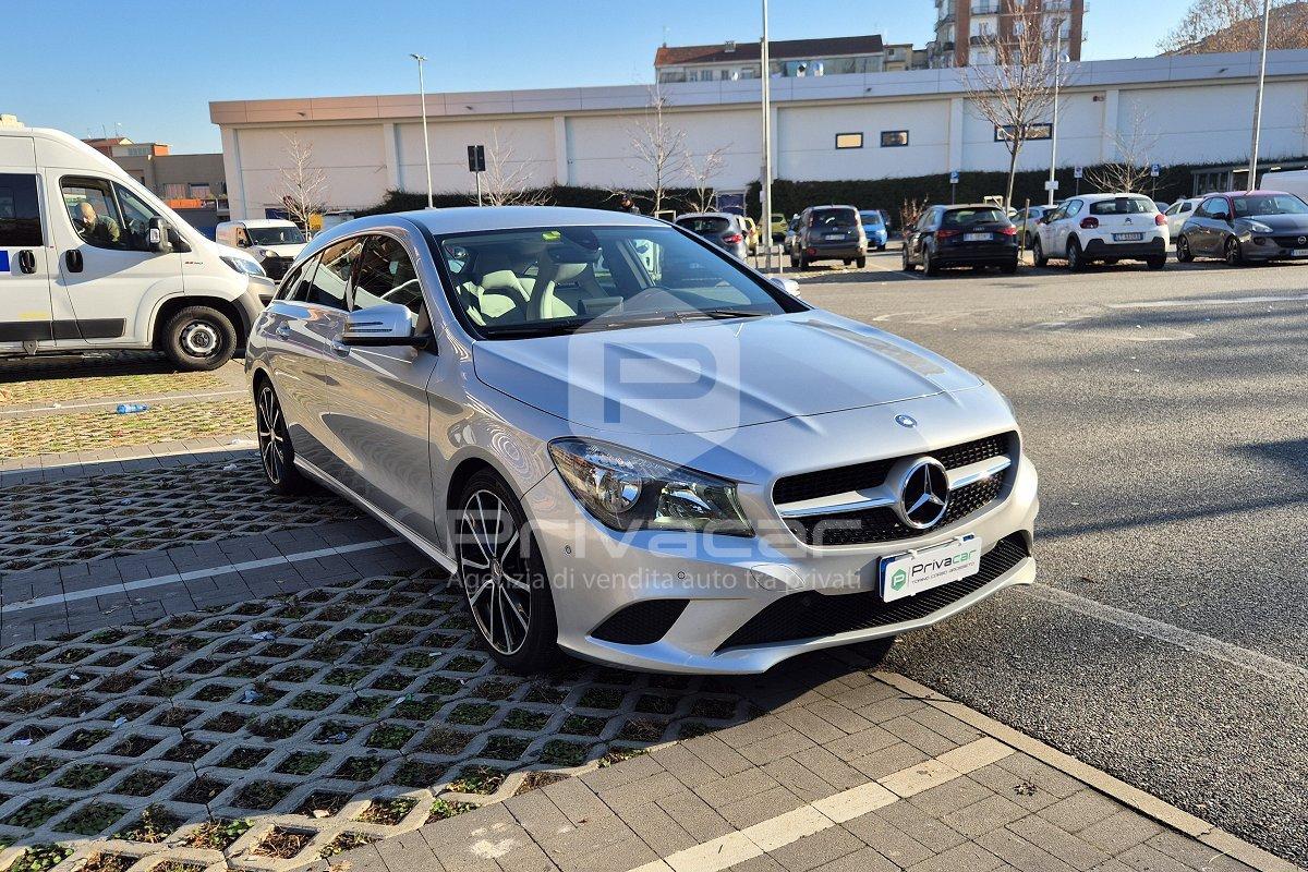 MERCEDES CLA 220 d S.W. Automatic Business