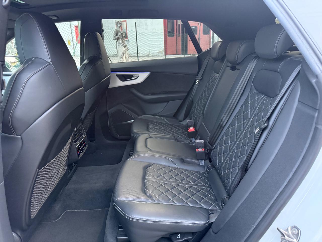 Audi Q8 50 TDI 286 CV quattro tiptronic Sport