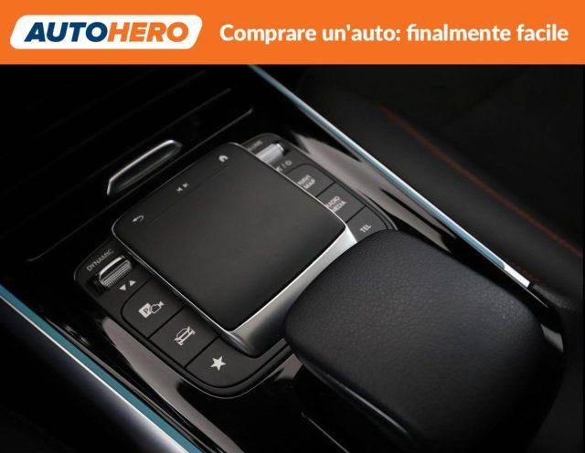 MERCEDES-BENZ GLB 200 d Automatic Premium