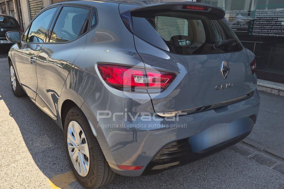 RENAULT Clio TCe 12V 90 CV GPL 5 porte Moschino Life