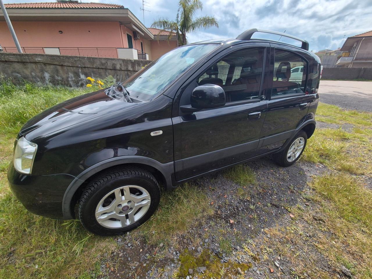 Fiat Panda 1.3 MJT 16V DPF 4x4 Climbing