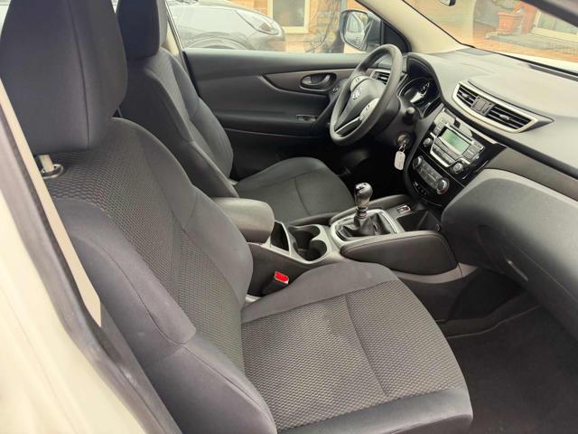 NISSAN Qashqai 1.2 DIG-T Tekna senza nessun lavoro da fare