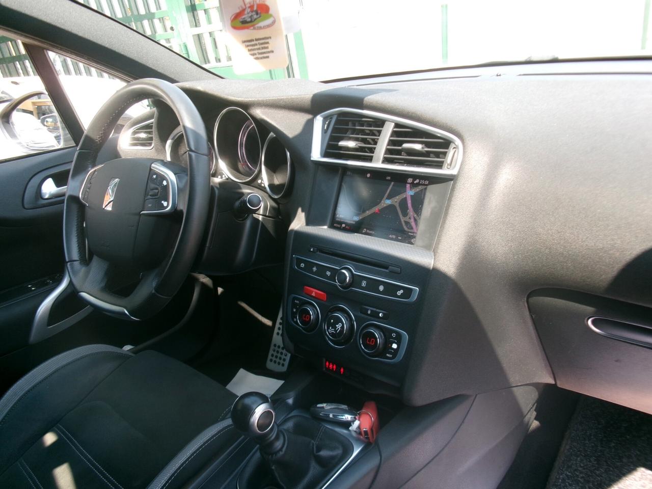 Ds DS4 Automobiles 1.6 BLUEHDI 120CV E6 PERFORMANCE CHIC LED/NAVI/PDC BIANCO PERLATO 102000 KM