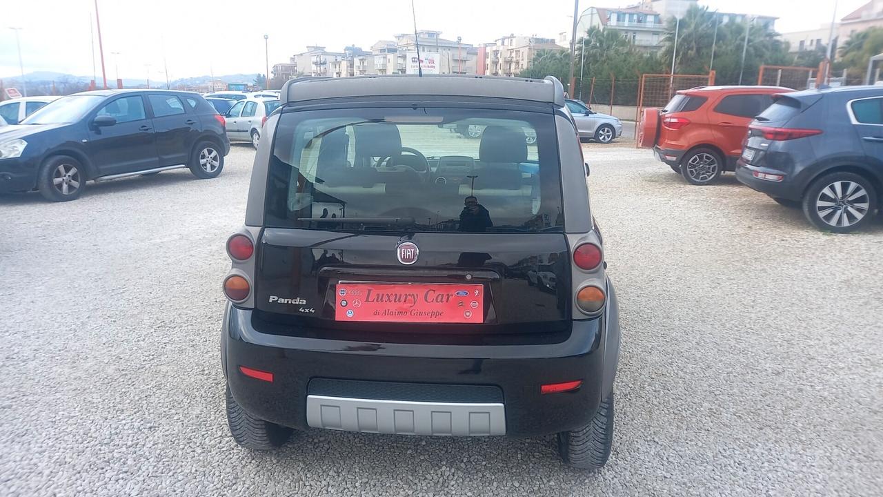 Fiat Panda 1.3 MJT 16V 4x4 Cross