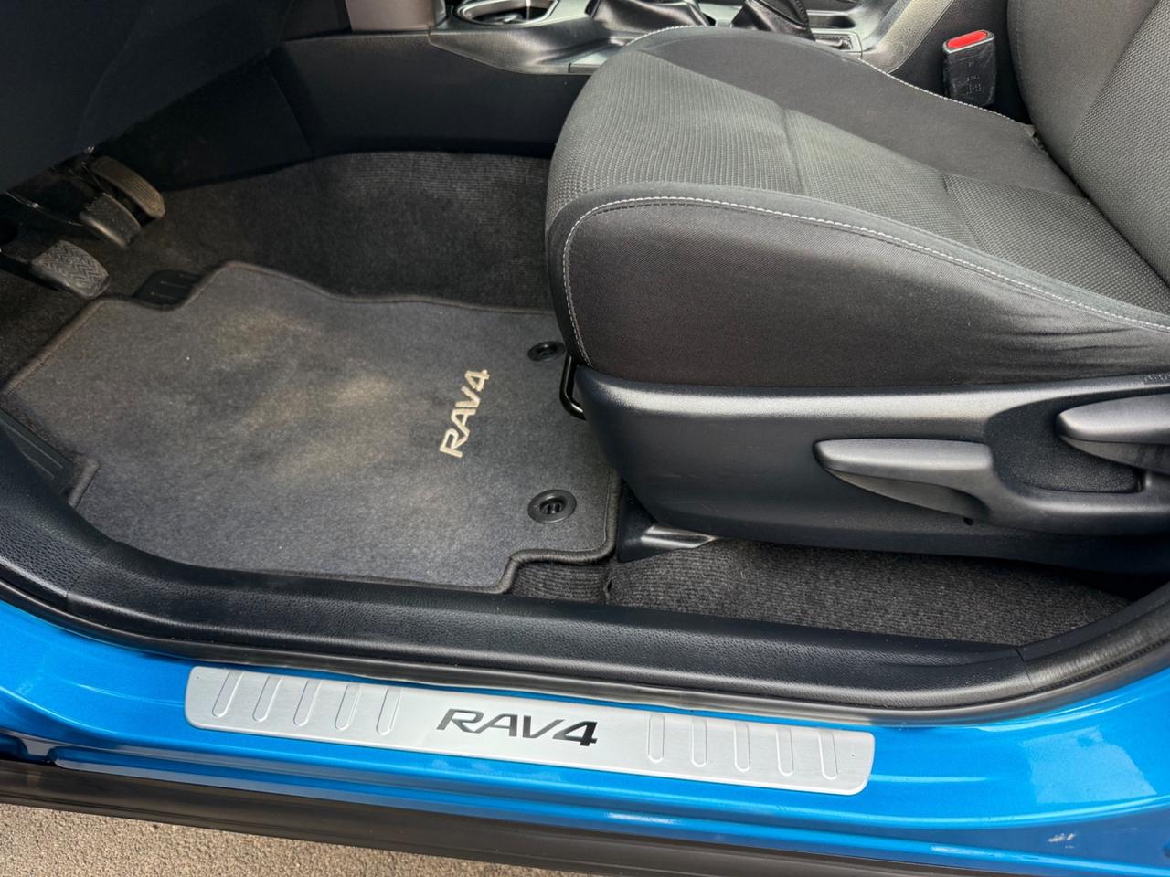 Toyota RAV 4 2.0 D-4D 2WD