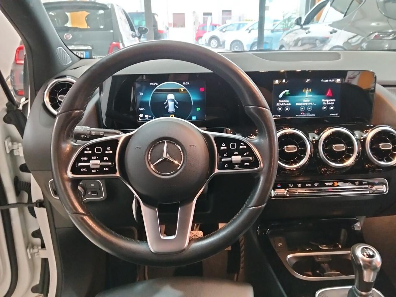 Mercedes-benz B 180 d Premium
