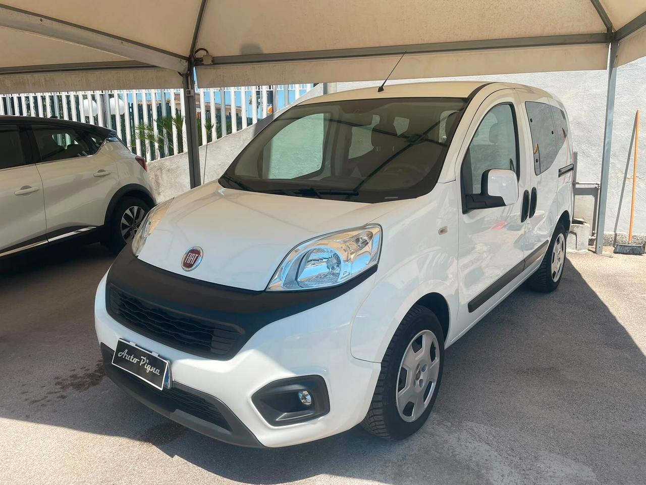 Fiat Qubo 1.3 MJT 95 CV N1 Autocarro 4 posti