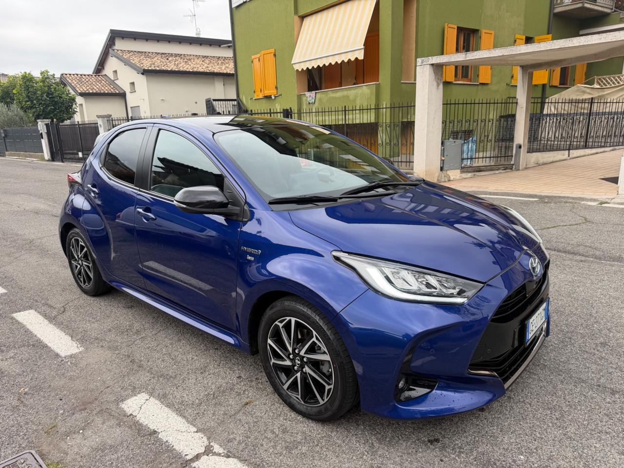 Toyota Yaris 1.5 Hybrid 5 porte Premiere