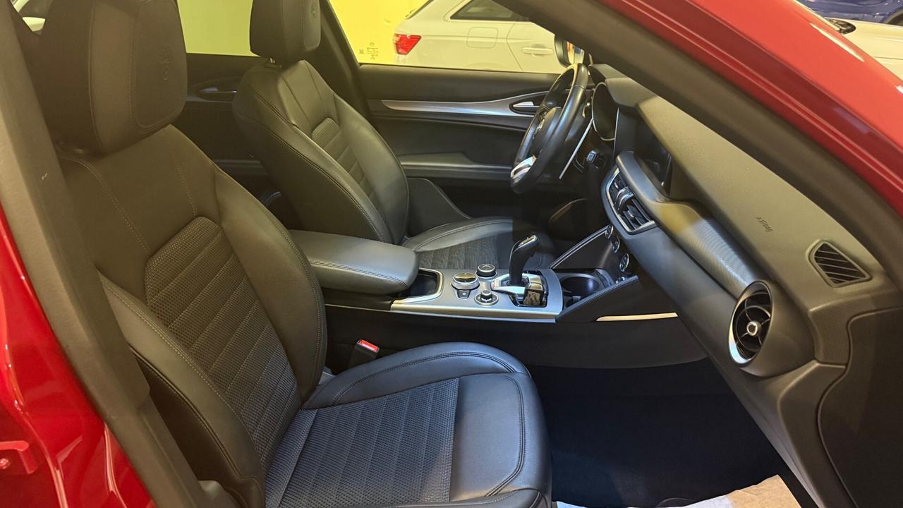 Alfa Romeo Stelvio 2.2 TD 190 CV AT8 Q4 Sprint 2022