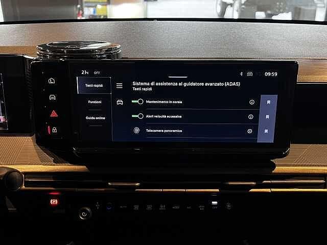 Lancia Ypsilon 1.2 Hybrid e-DCT LX
