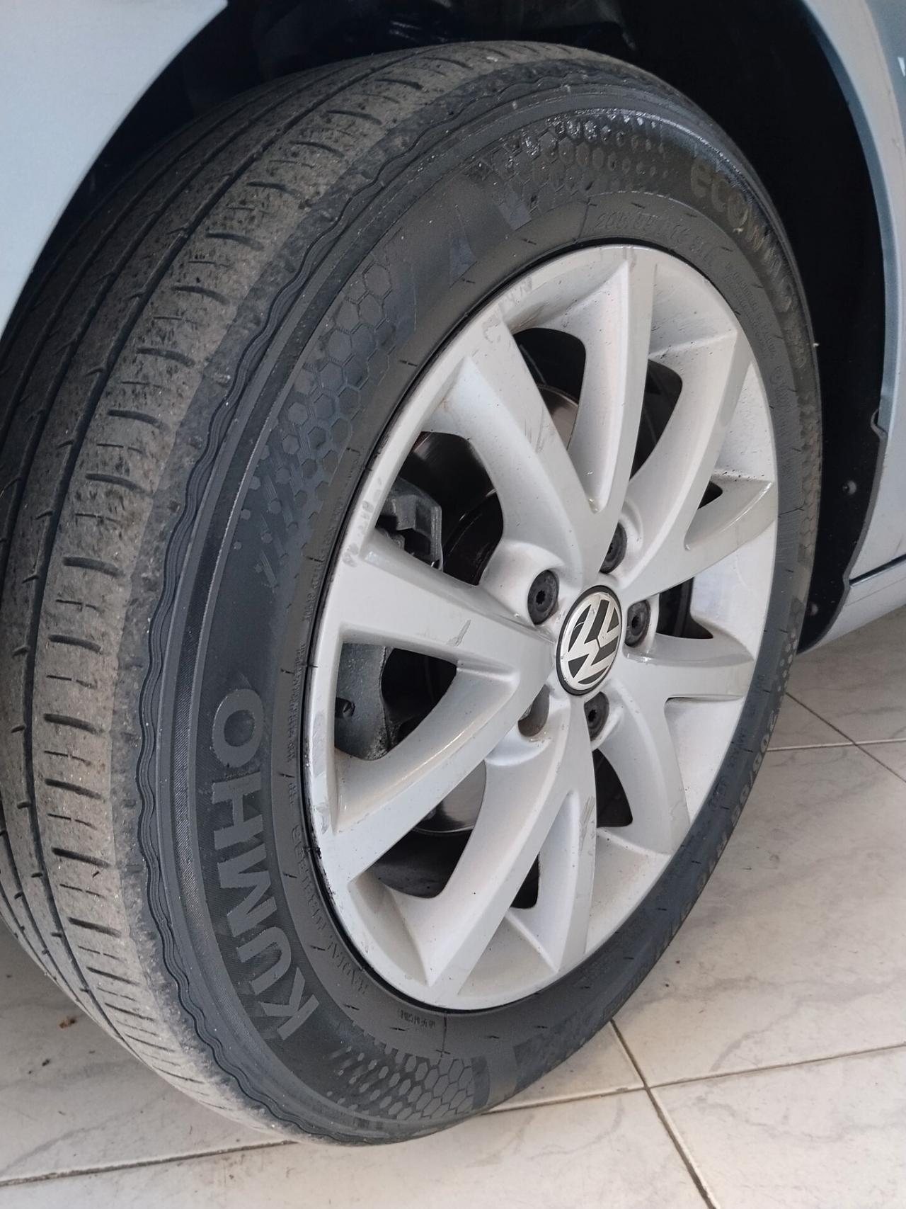 Volkswagen Golf 1.4 benzina CON GARANZIA