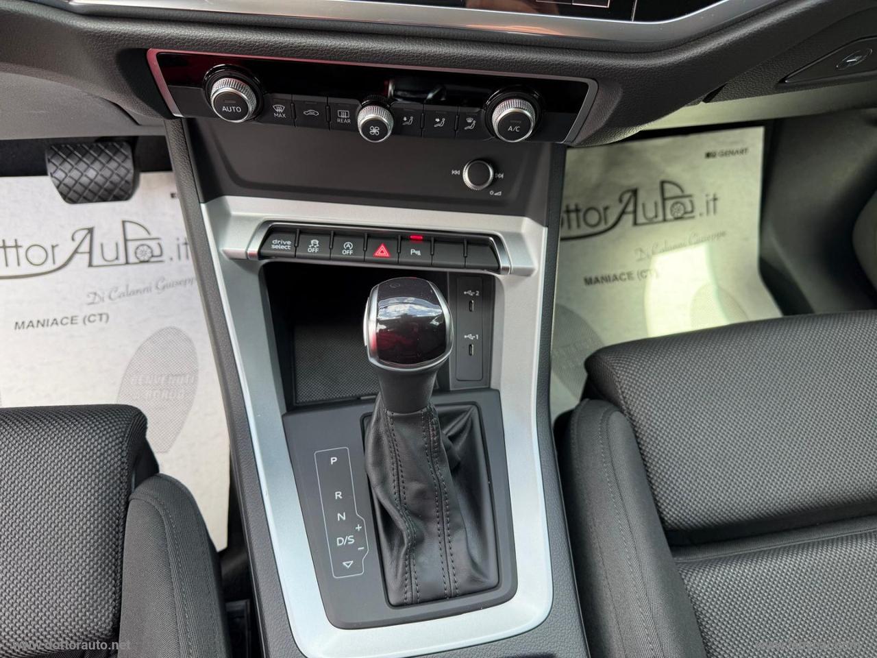 AUDI Q3 35 TDI S tronic S line edition
