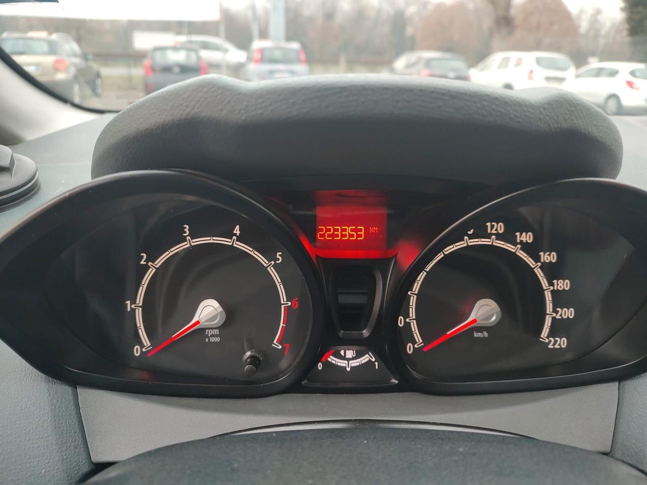 Ford Fiesta 1.4 96CV aut. 5 porte Titanium, BENZINA\GPL, OK NEOPATENTATI.