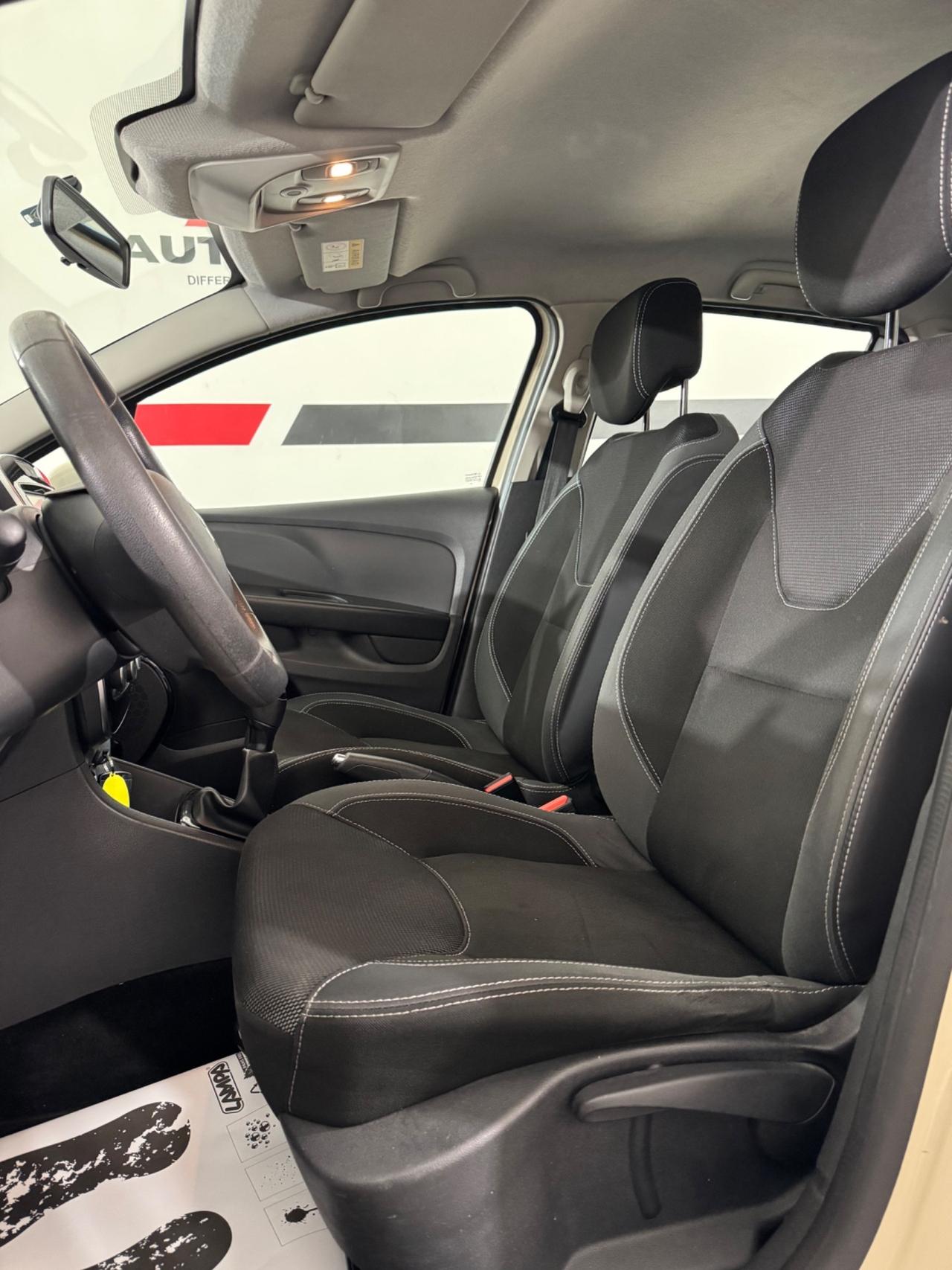 Renault Clio TCe 5 porte Energy Intens