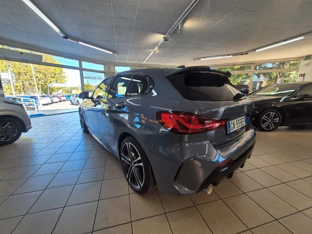 Bmw 118 118i 5p. Msport