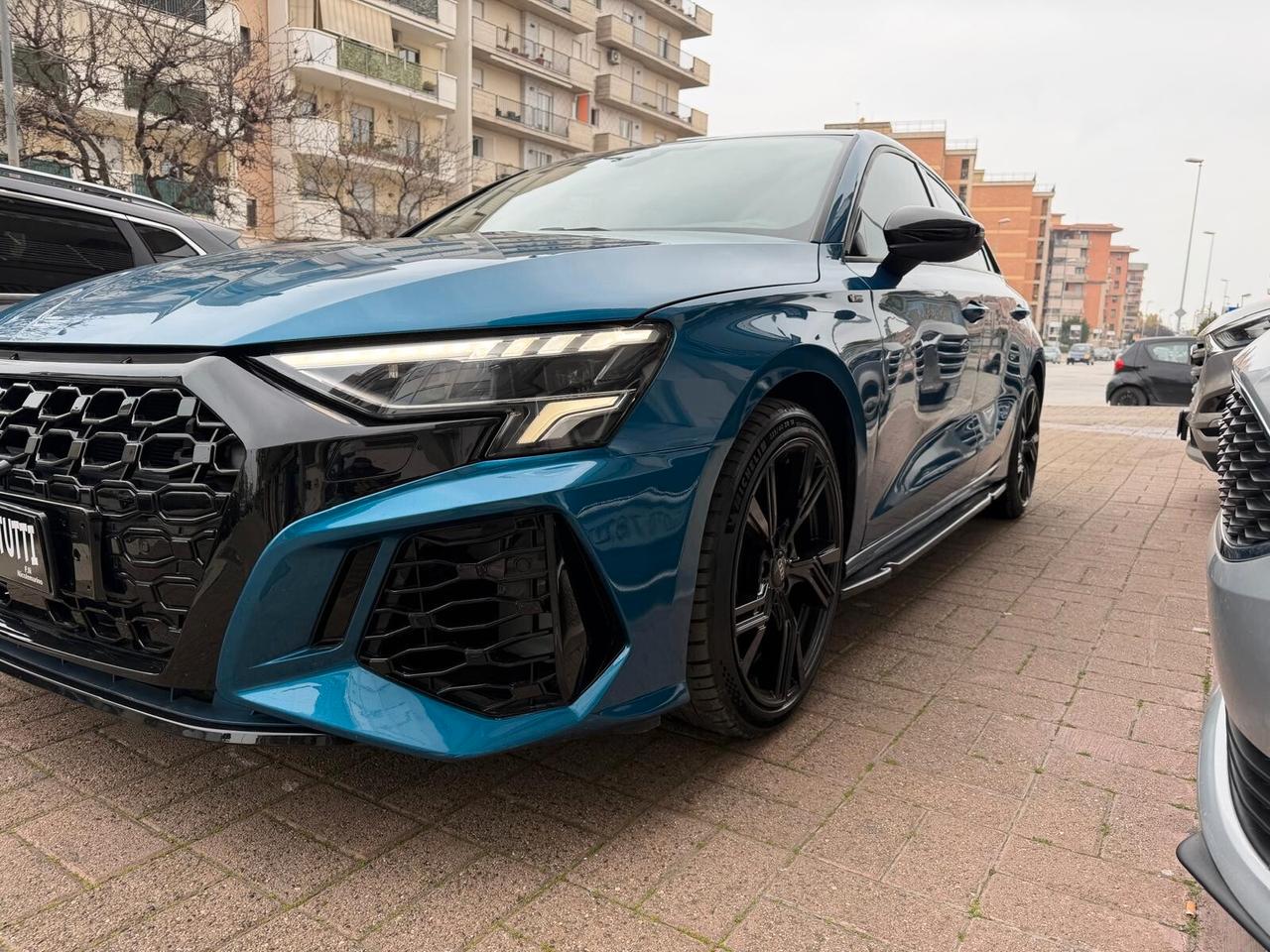 Audi A3 SPB 30 TDI S line edition RS-KIT