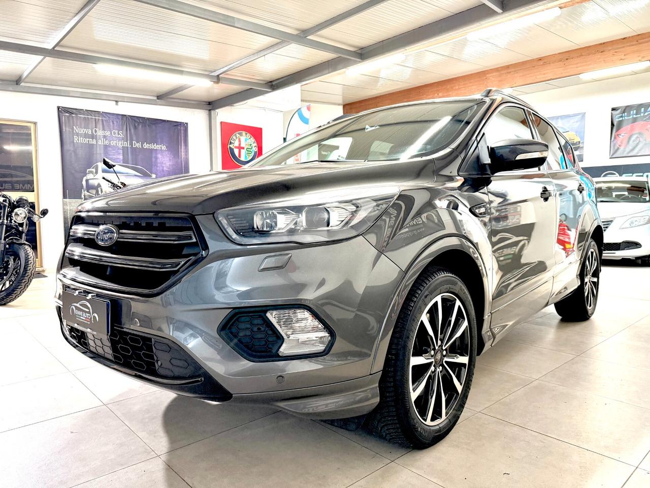 Ford Kuga 1.5 TDCI 120 CV ST-Line