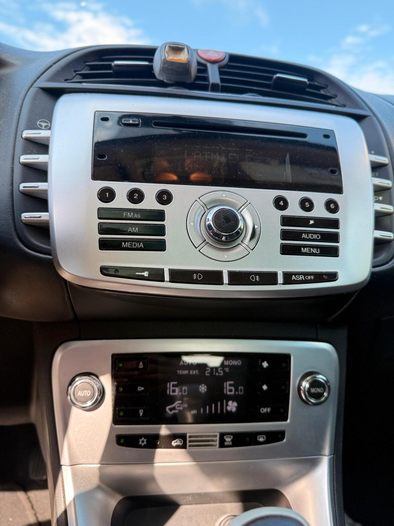 Lancia Delta 1.4 T-Jet 150 CV Platino