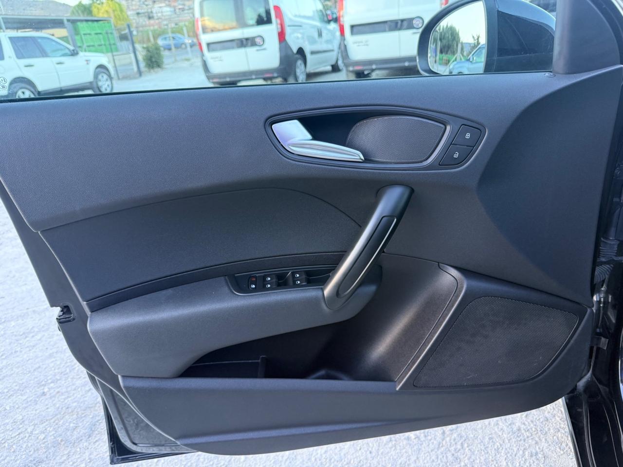 Audi A1 SPB 1.6 TDI 105 cv Ambition 2014