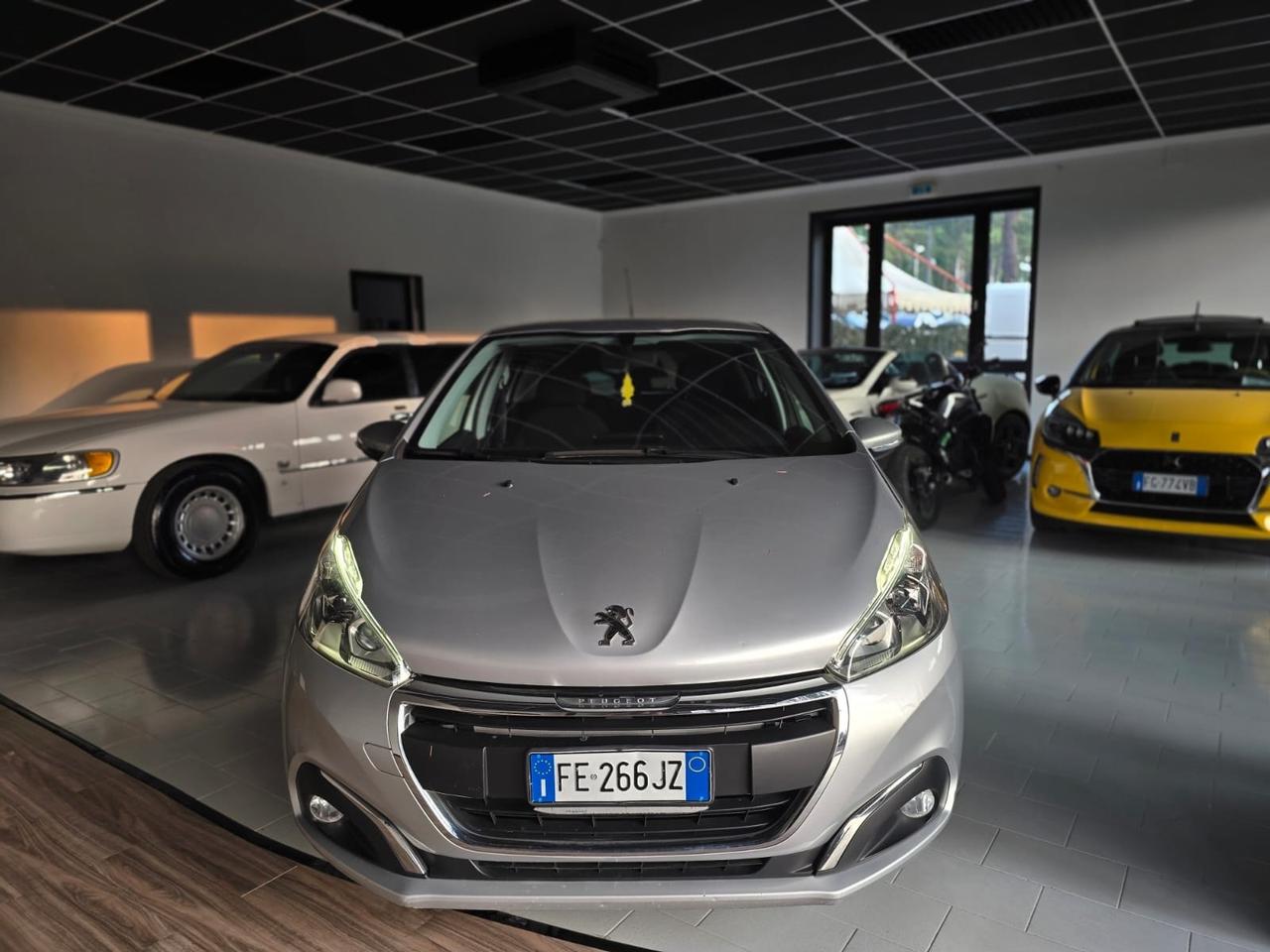 Peugeot 208 PureTech 82 5 porte Access