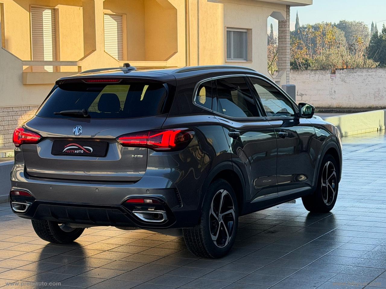 MG HS 1.5T-GDI AT Luxury