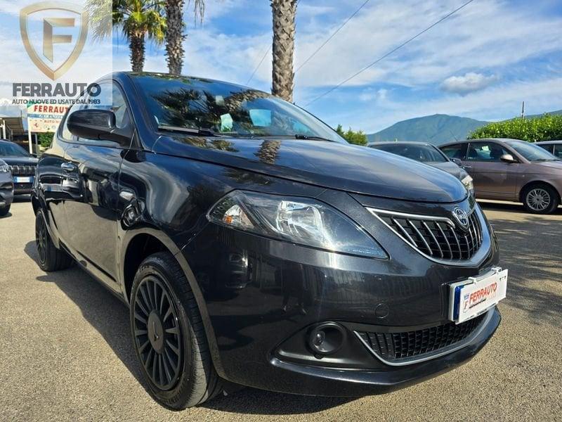 LANCIA Y 1.0HYBRID 71CV GOLD PLUS