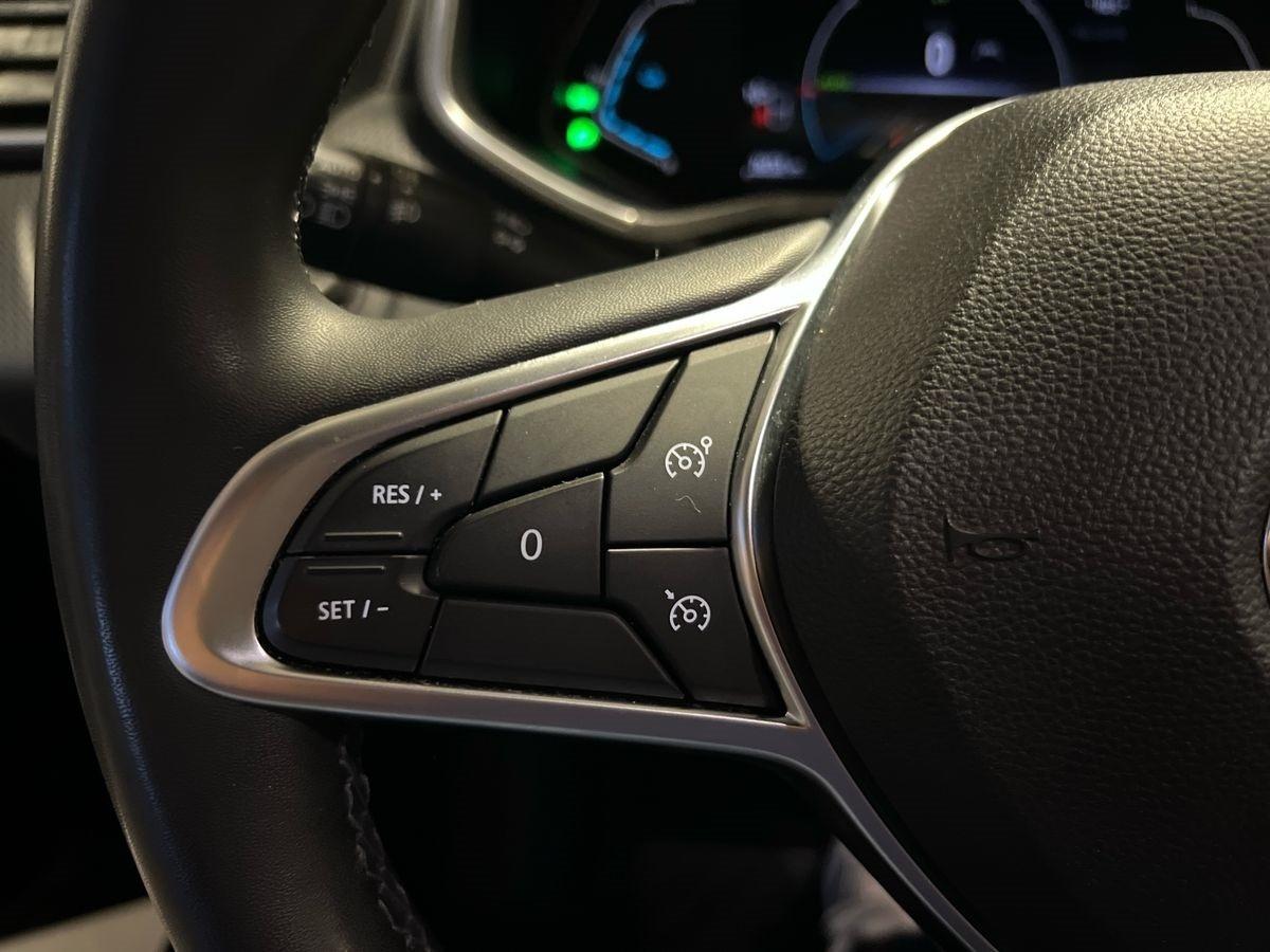 RENAULT Clio 5ª serie - Clio Full Hybrid E-Tech 140 CV 5 porte Intens