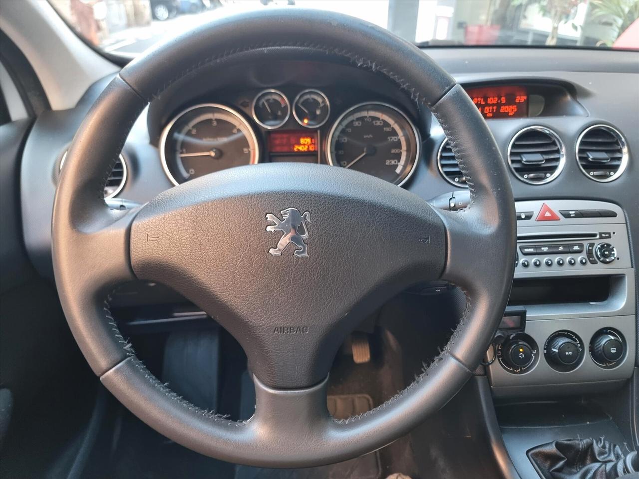Peugeot 308 1.6 HDi 110CV SW Ciel Féline