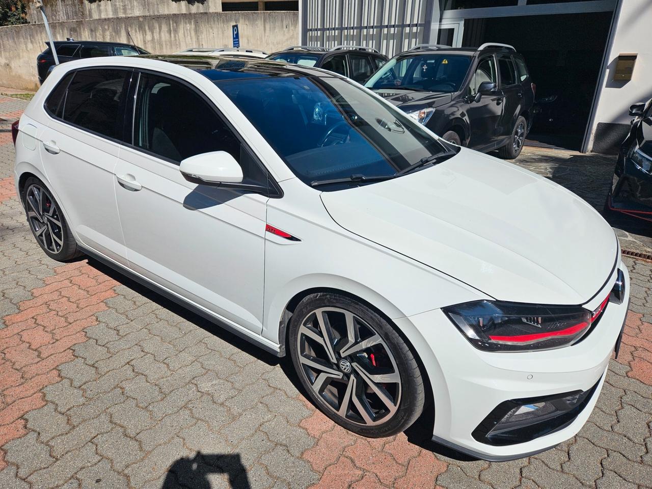 Volkswagen Polo 2.0 TSI DSG GTI - TETTO