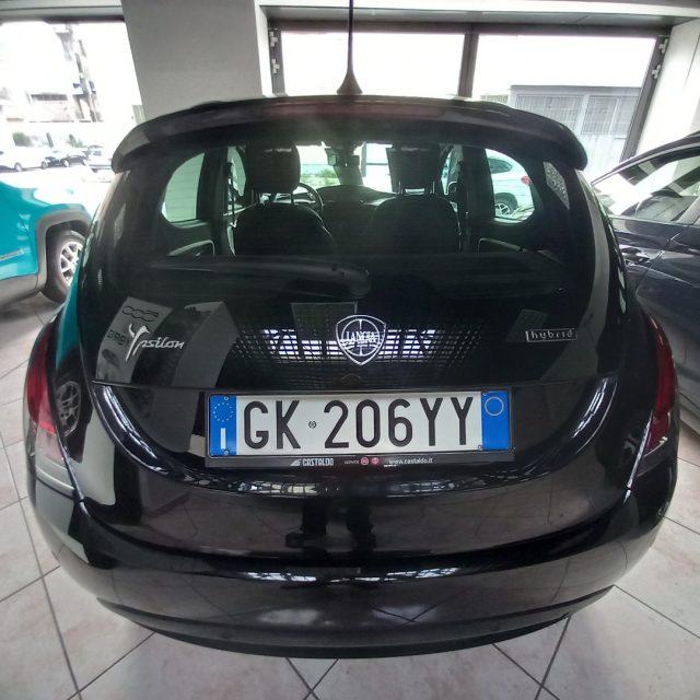 LANCIA Ypsilon 1.0 FireFly 5 porte S&S Hybrid Gold