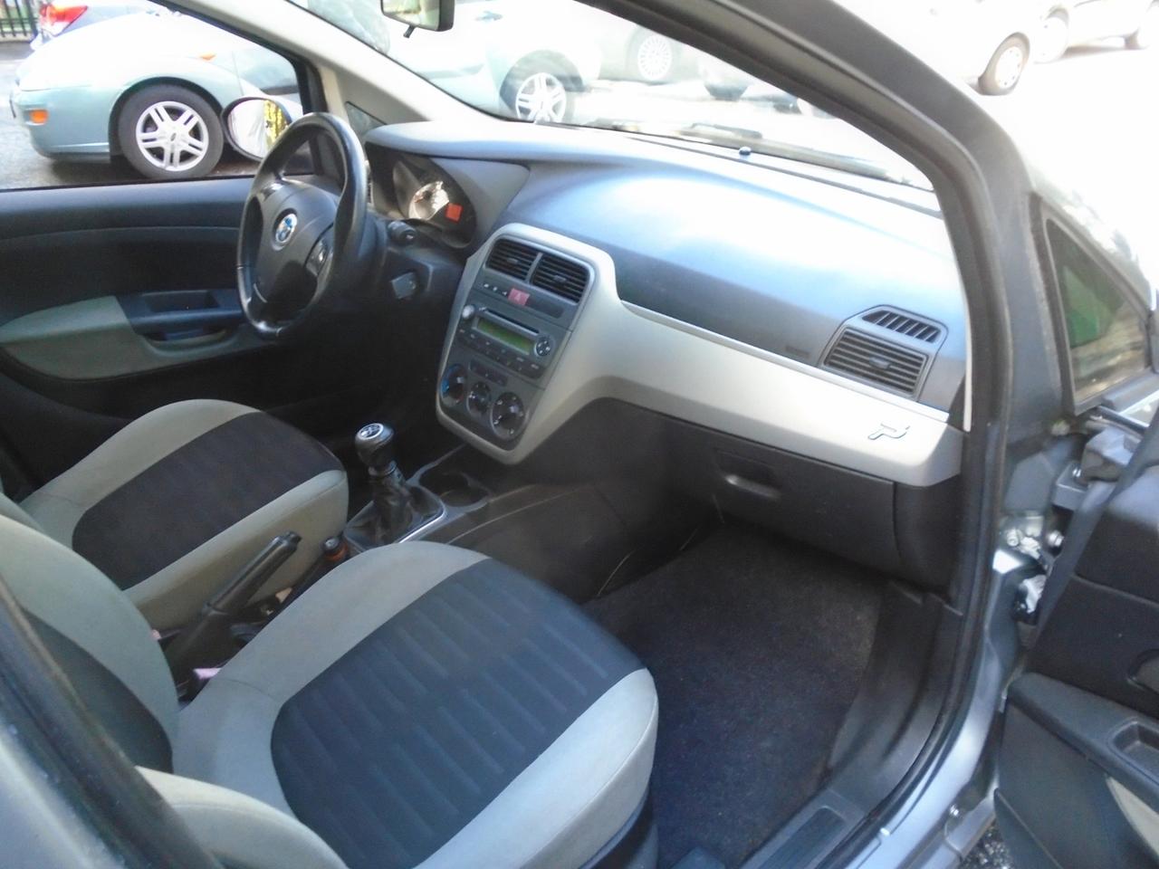 Fiat Punto 1.2 Dynamic 65cv 5p