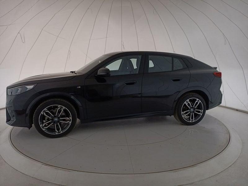 BMW X2 U10 sdrive 18d MSport auto