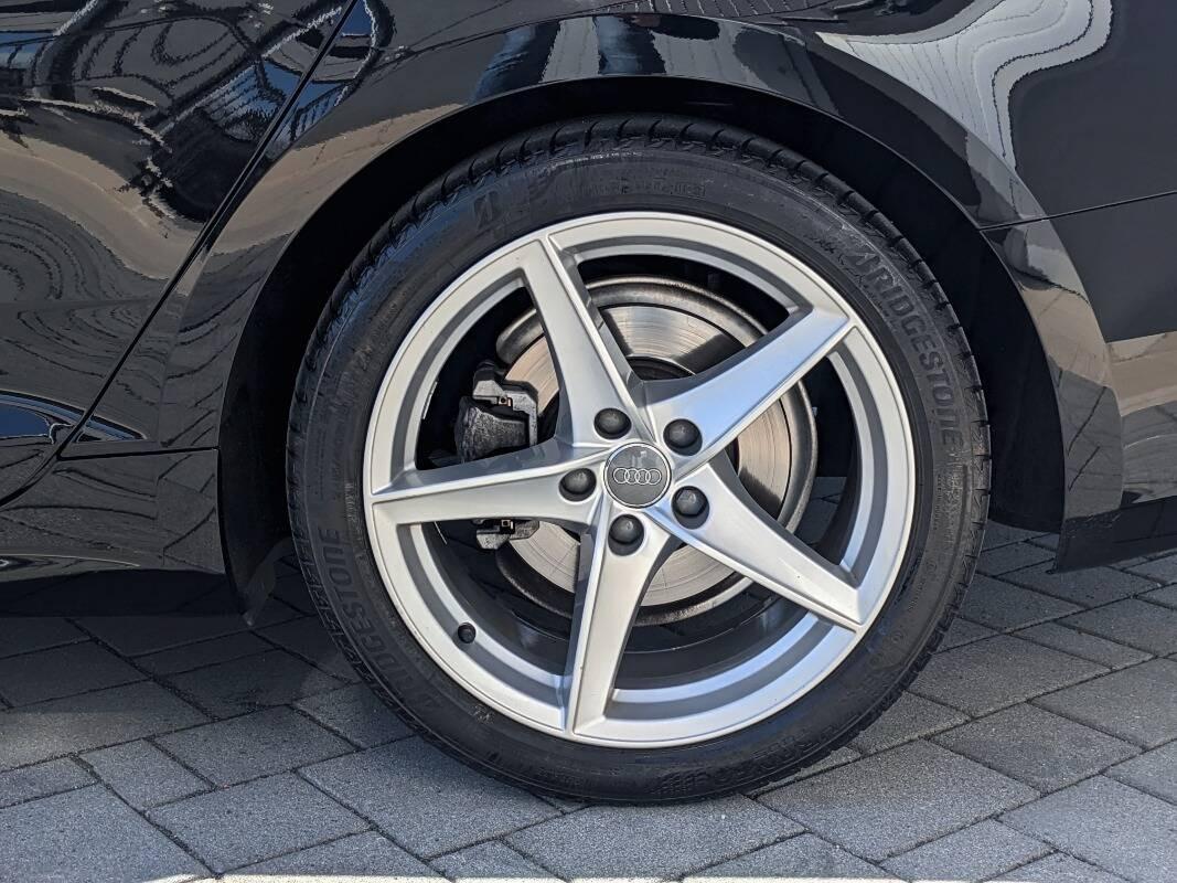 Audi A5 40 2.0 tfsi mhev Business Sport 190cv