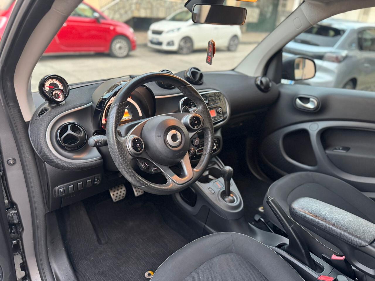 SMART fortwo fortwo 70 1.0 twinamic BRABUS Style