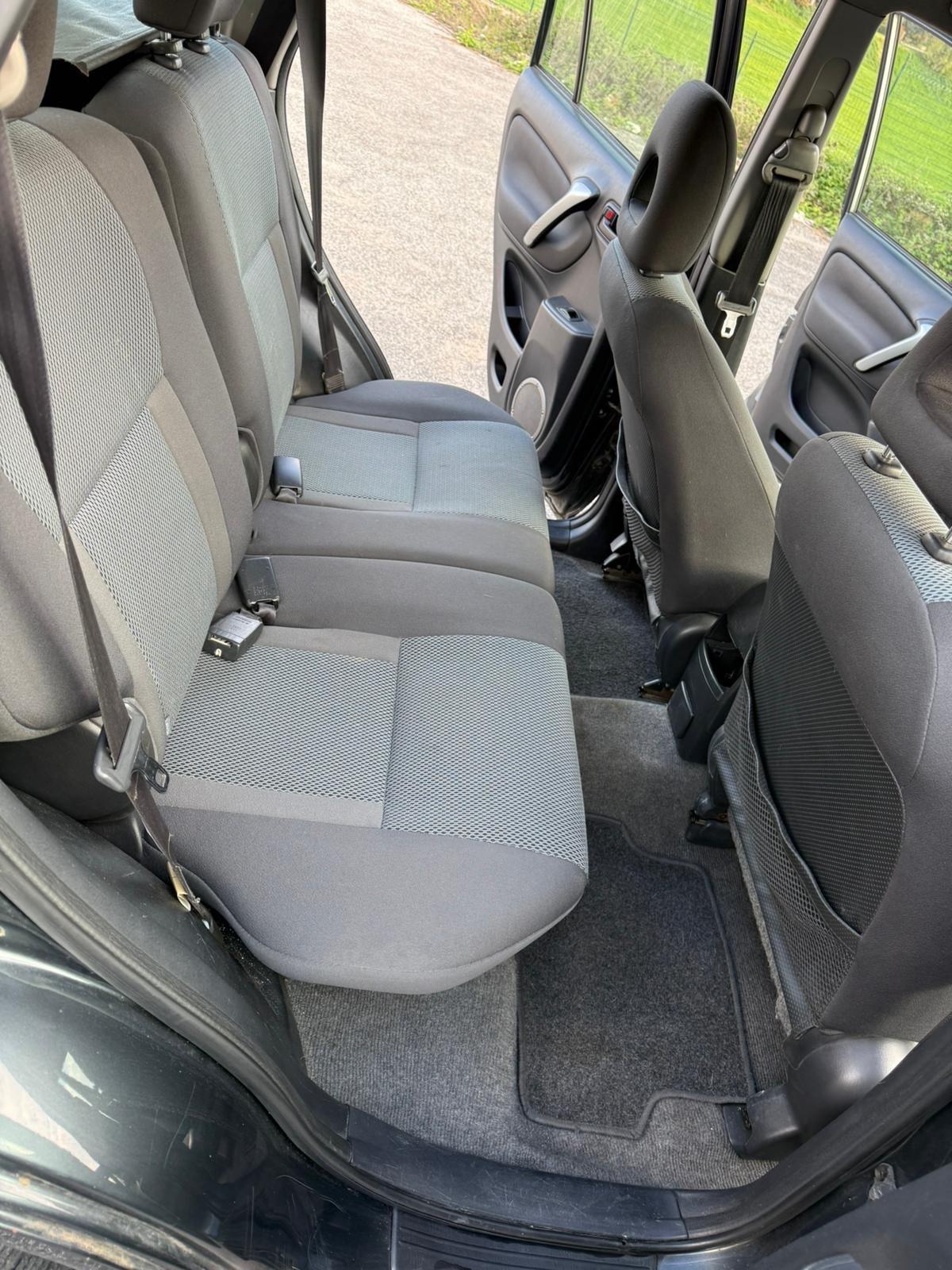 Toyota RAV 4 RAV4 2.0 Tdi D-4D cat 5 porte