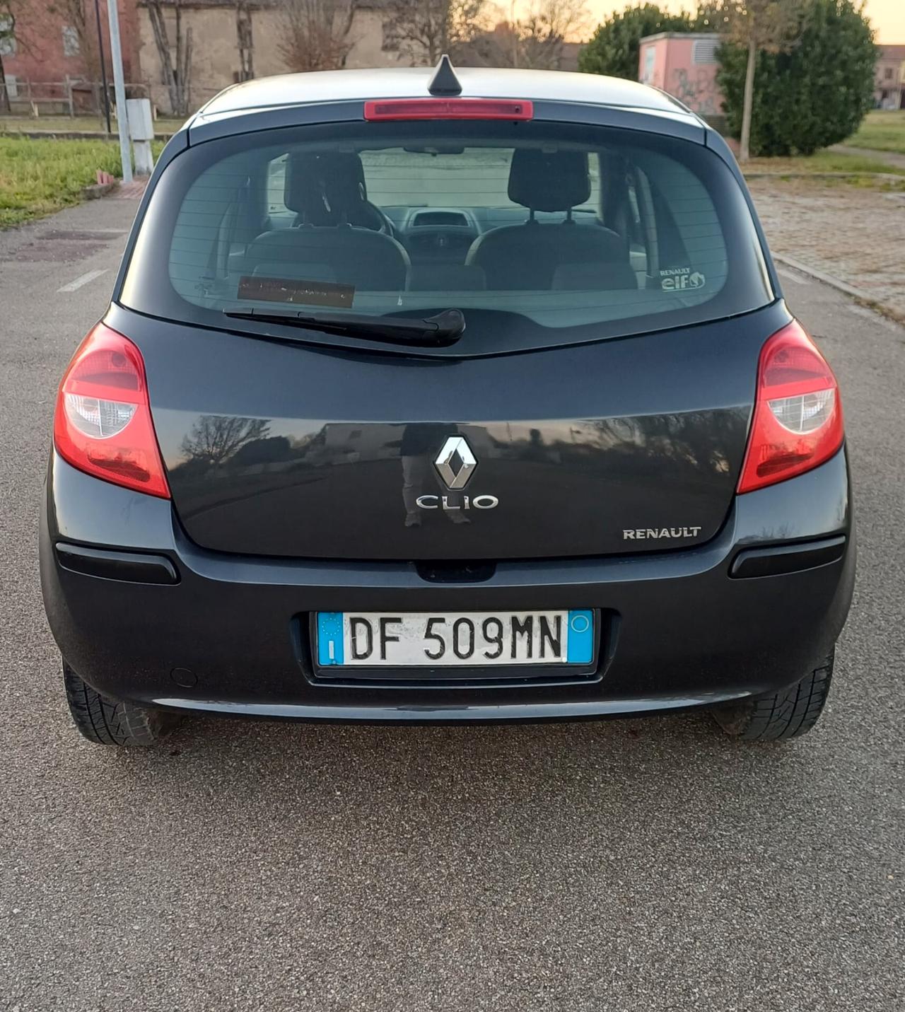 Renault Clio 1.2 16V 5 porte Luxe
